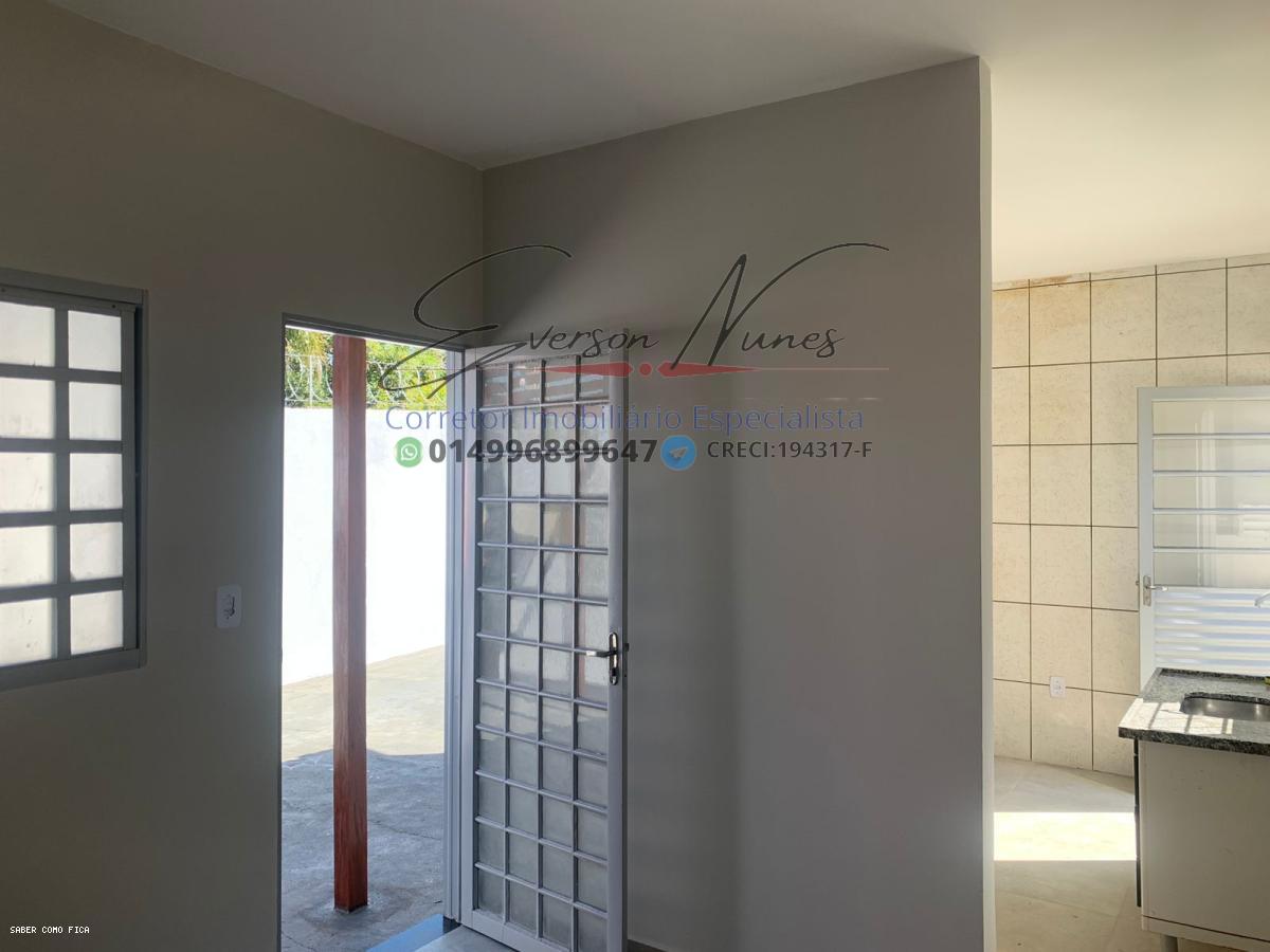 Casa à venda com 2 quartos, 147m² - Foto 12