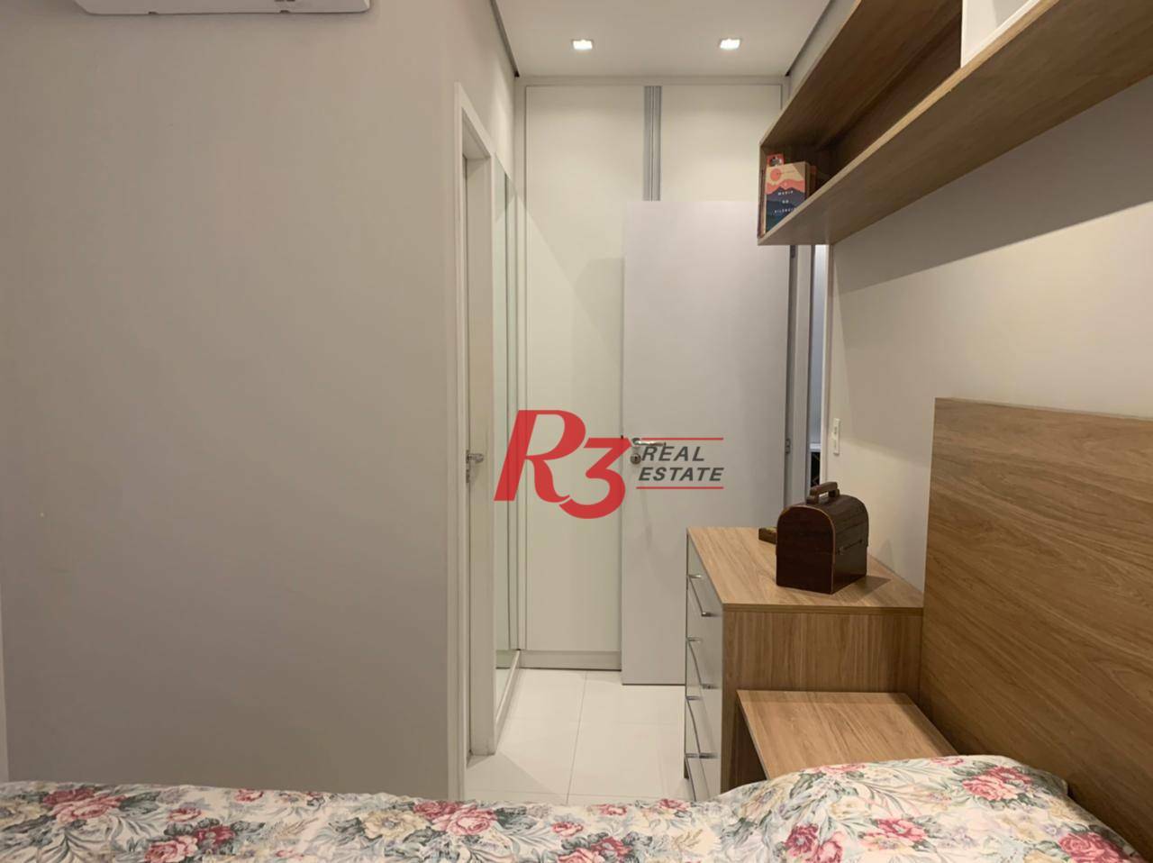 Apartamento à venda com 2 quartos, 105m² - Foto 30