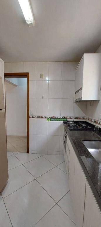 Apartamento para alugar com 3 quartos, 61m² - Foto 19