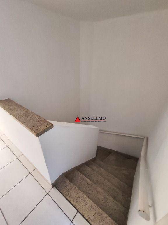 Sobrado para alugar com 2 quartos, 109m² - Foto 15