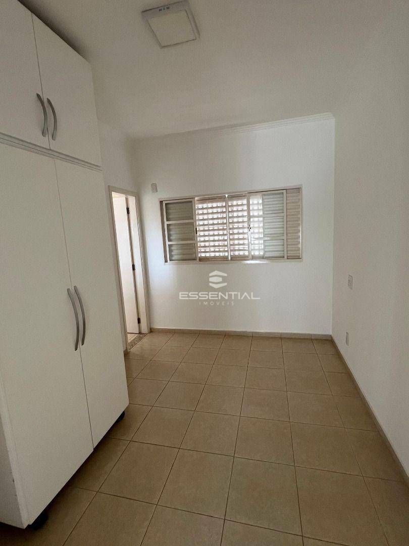 Sobrado à venda com 4 quartos, 220m² - Foto 5