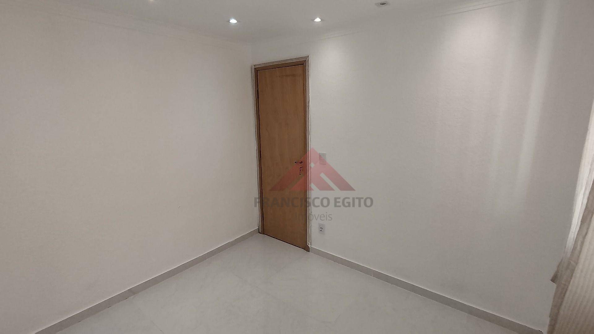 Apartamento à venda com 2 quartos, 42m² - Foto 9