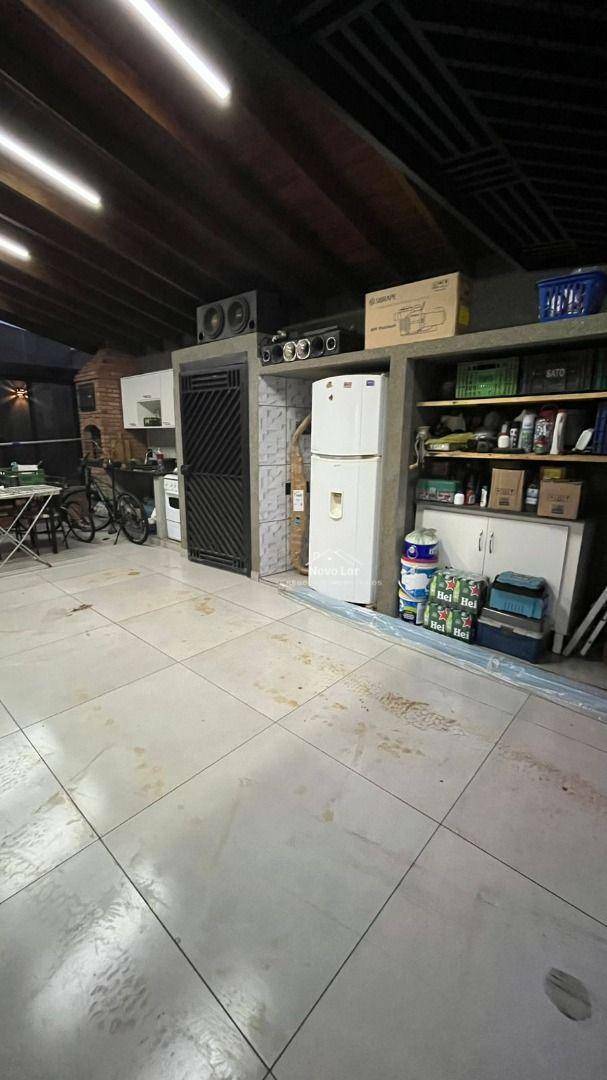 Casa à venda com 2 quartos, 94m² - Foto 3
