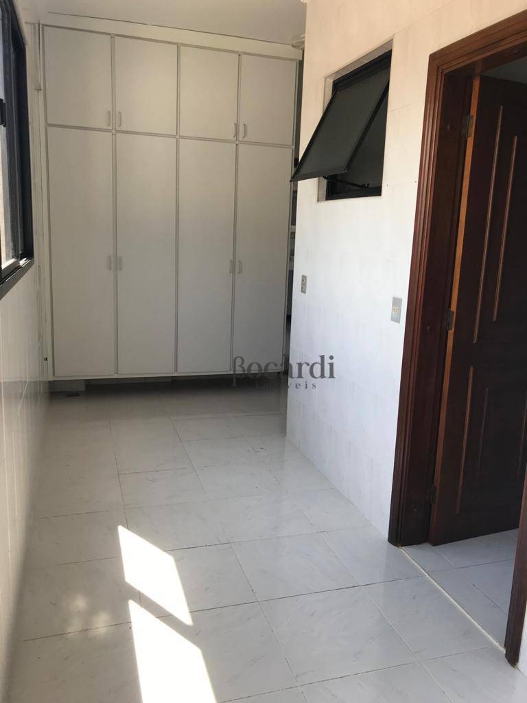 Apartamento à venda com 4 quartos, 273m² - Foto 24