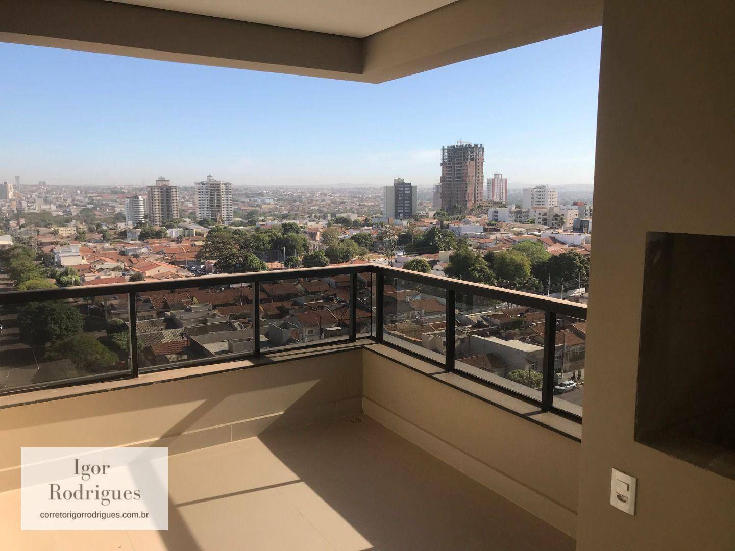 Apartamento à venda com 3 quartos, 107m² - Foto 1