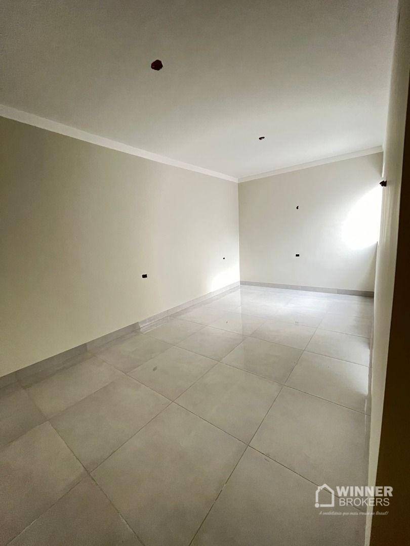 Casa à venda com 3 quartos, 99m² - Foto 10