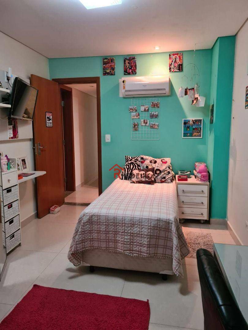 Apartamento à venda com 3 quartos, 145m² - Foto 7