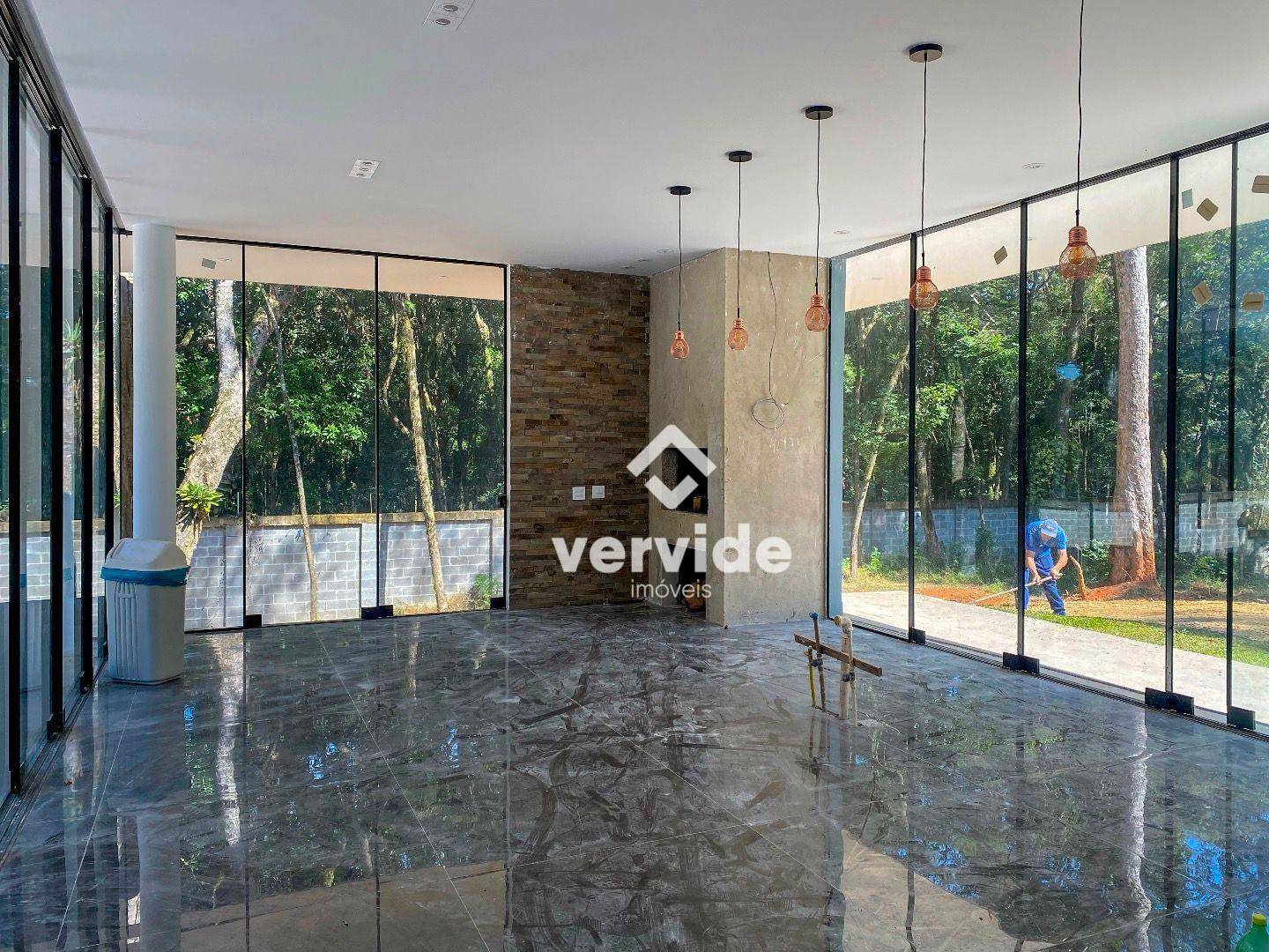 Casa à venda com 4 quartos, 740m² - Foto 9