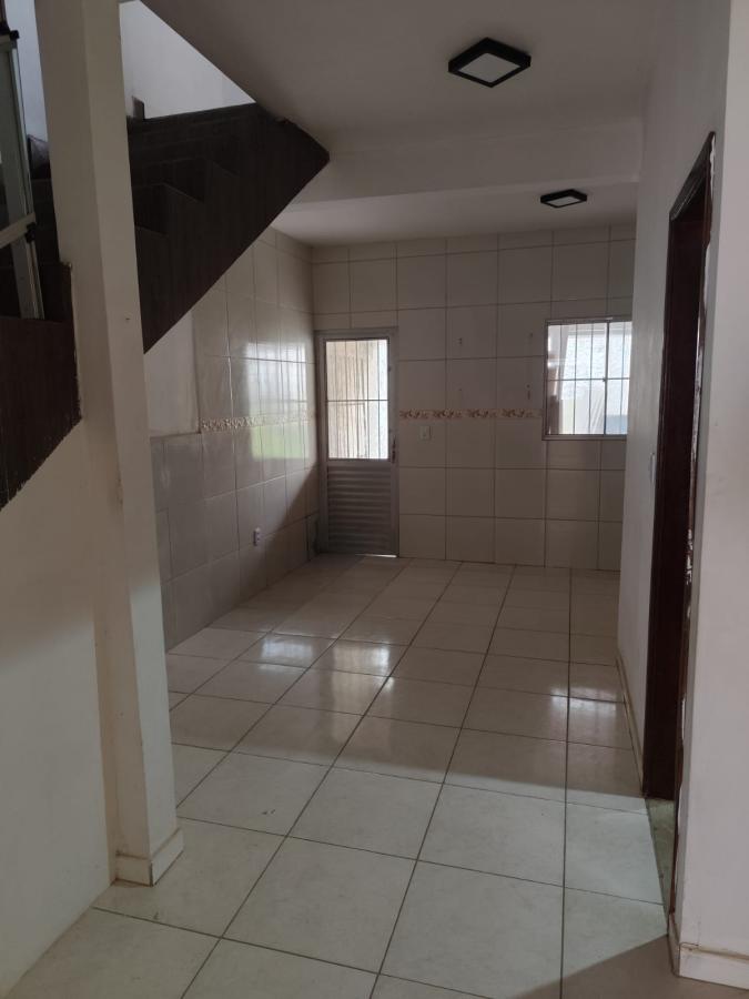 Casa à venda com 1 quarto, 100m² - Foto 4