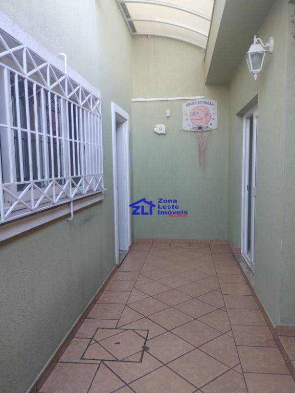 Sobrado à venda com 2 quartos, 120m² - Foto 35