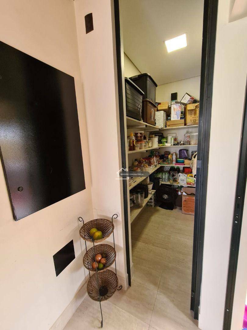 Casa de Condomínio à venda com 4 quartos, 390m² - Foto 71