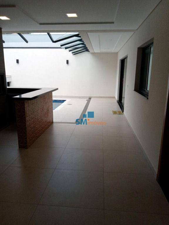 Sobrado à venda com 4 quartos, 340m² - Foto 4