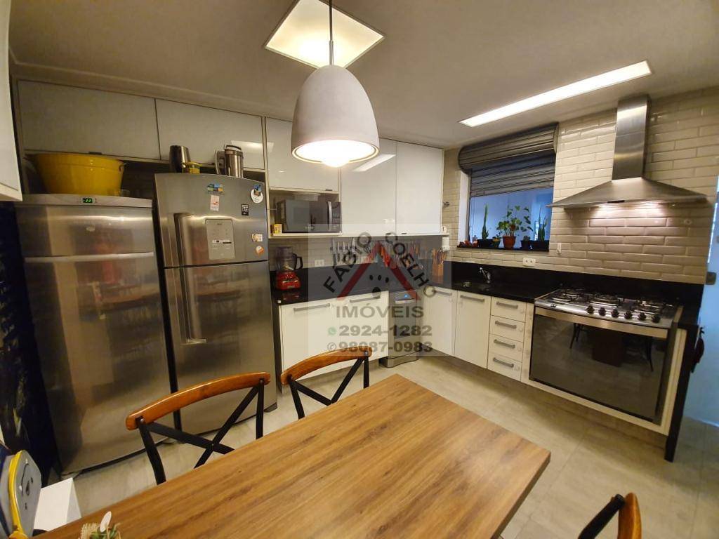 Apartamento à venda com 3 quartos, 146m² - Foto 3