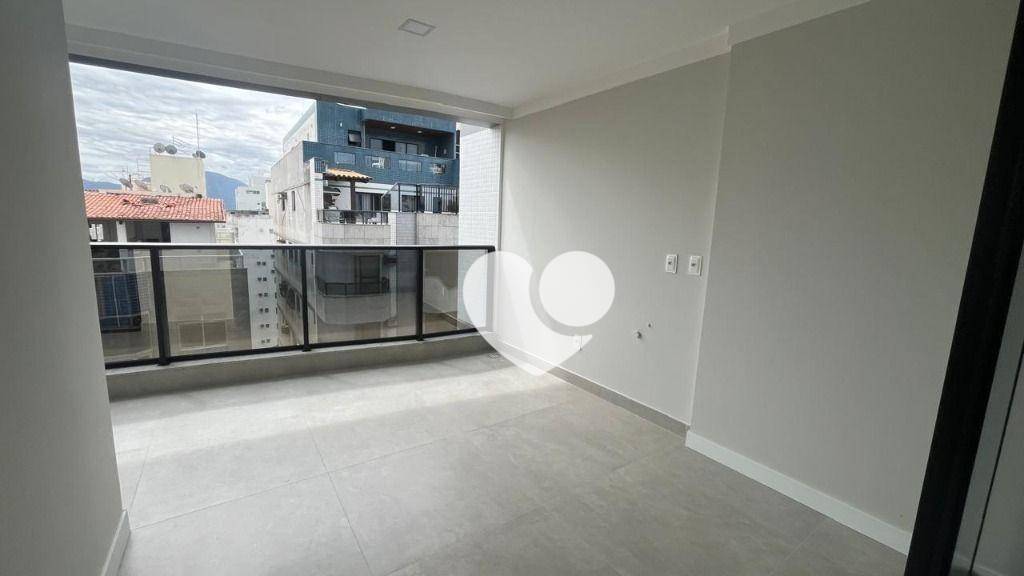 Apartamento à venda com 2 quartos, 88m² - Foto 2