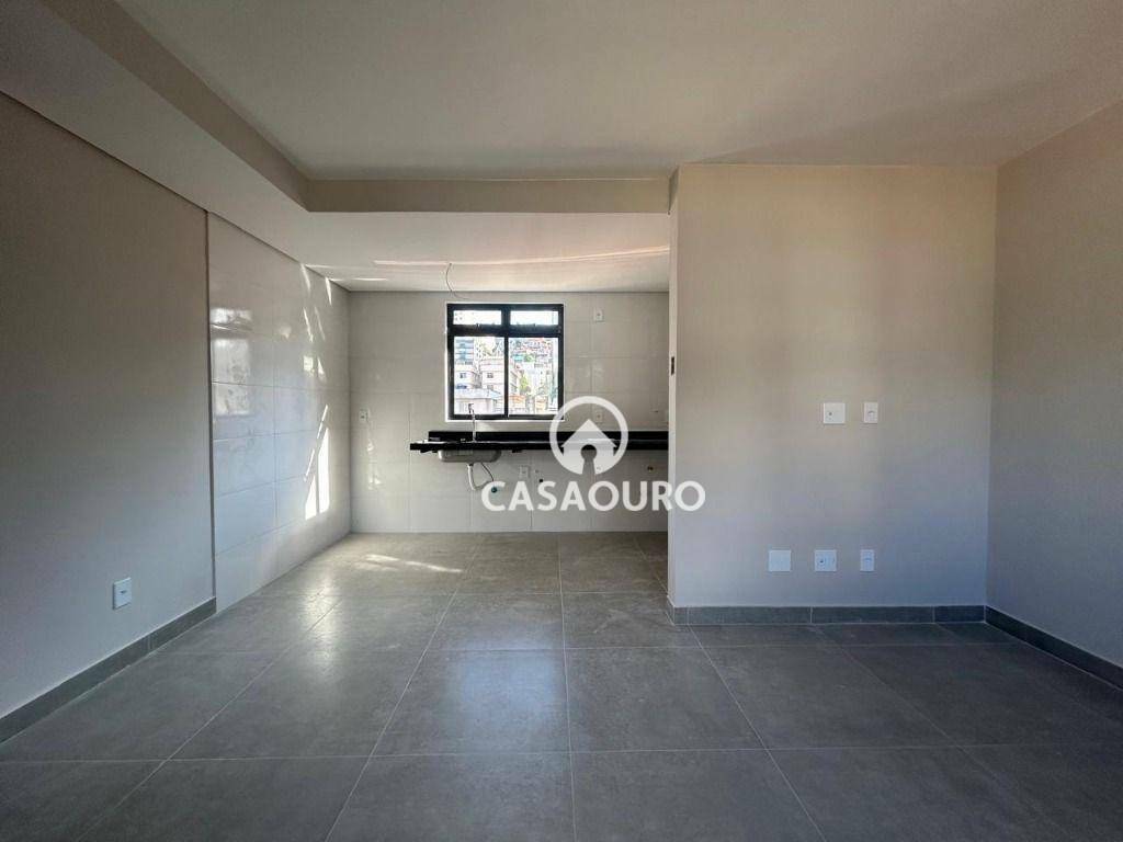 Apartamento à venda com 2 quartos, 64m² - Foto 3