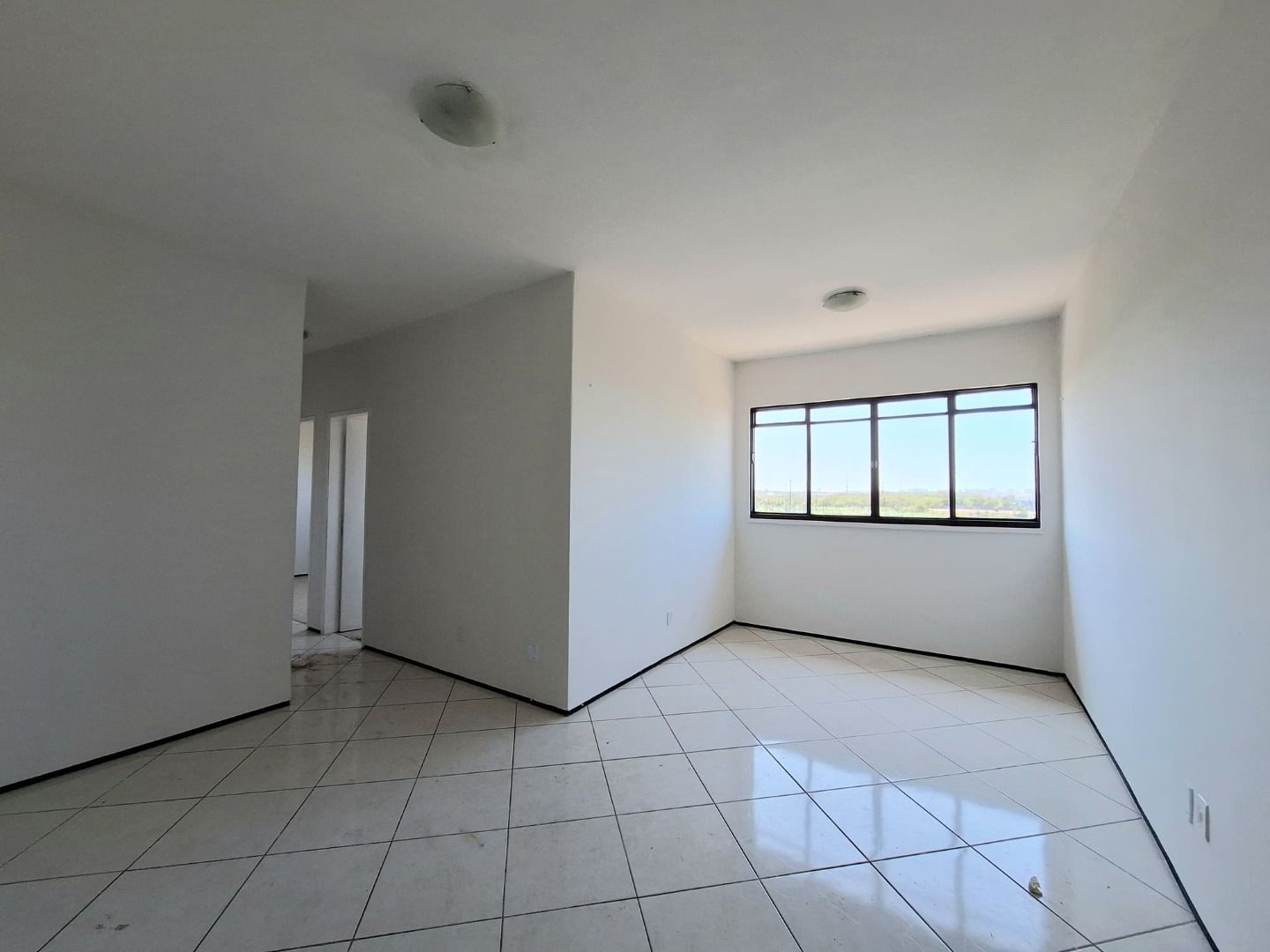 Apartamento para alugar com 3 quartos, 70m² - Foto 4