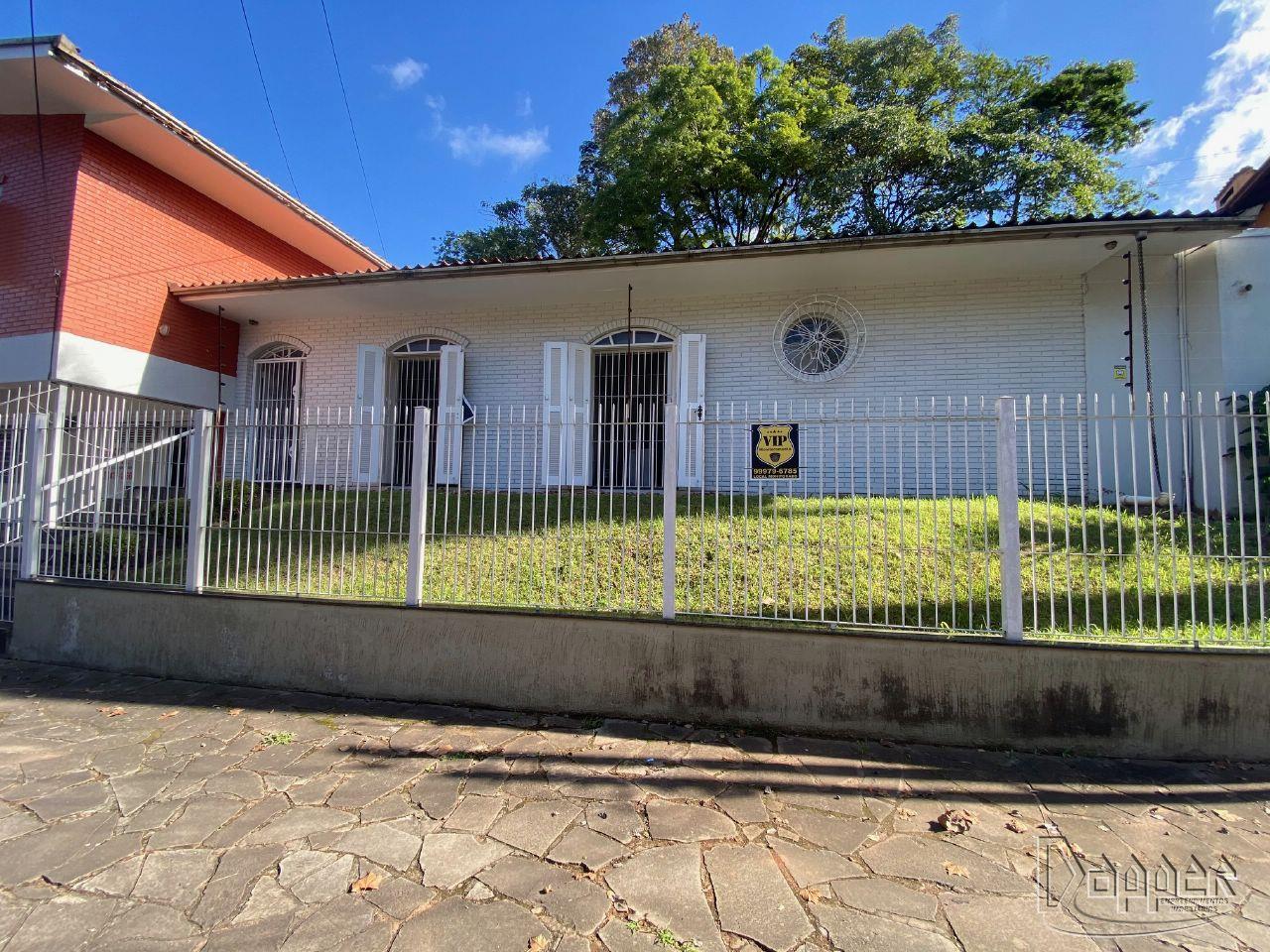 Casa à venda com 3 quartos, 340 - Foto 12