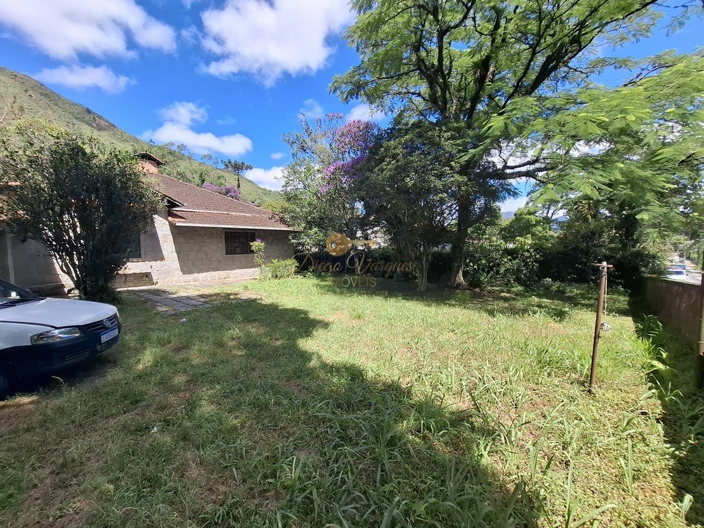 Casa à venda com 6 quartos, 1177m² - Foto 11