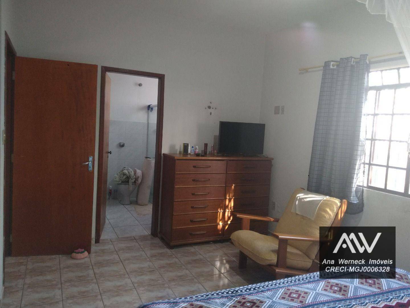 Chácara à venda com 6 quartos, 200m² - Foto 21