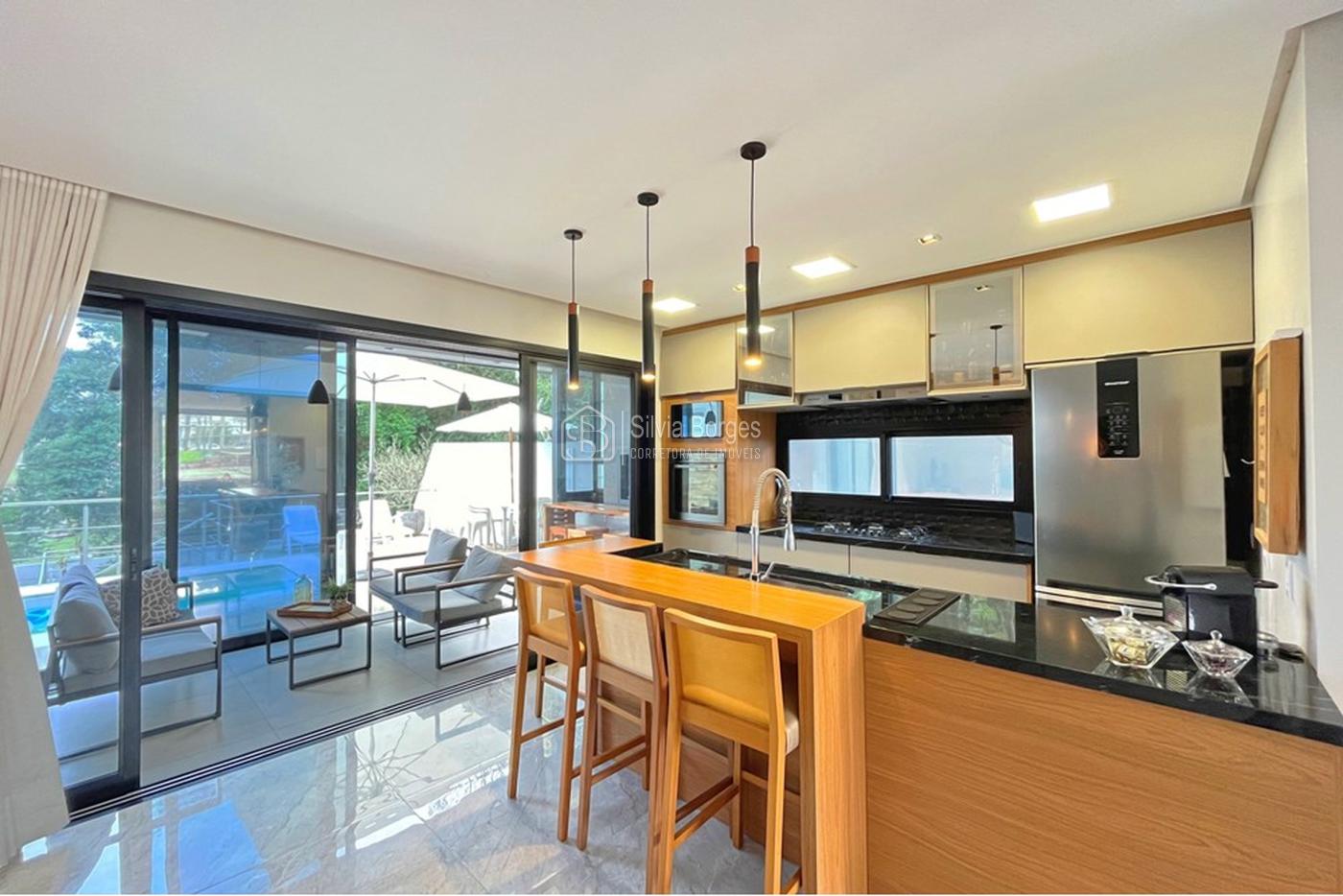 Sobrado à venda com 4 quartos, 186m² - Foto 9