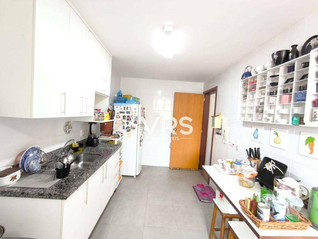 Apartamento à venda com 1 quarto, 56m² - Foto 11