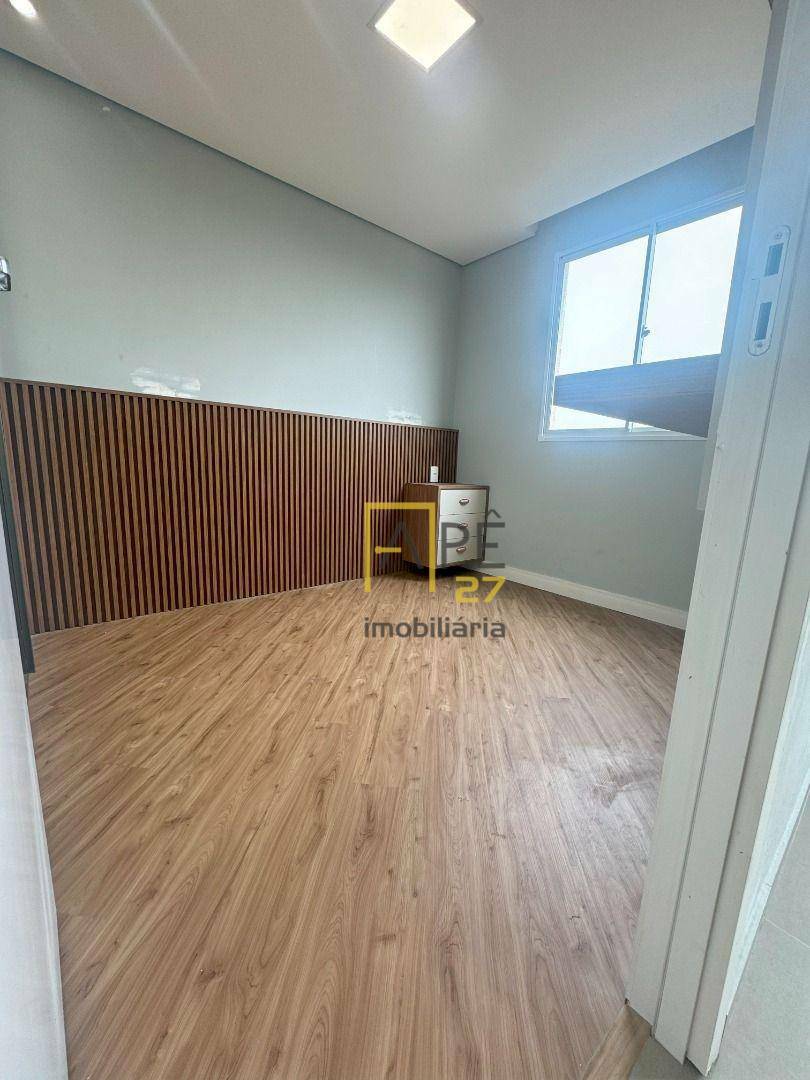 Apartamento para alugar com 2 quartos, 38m² - Foto 12