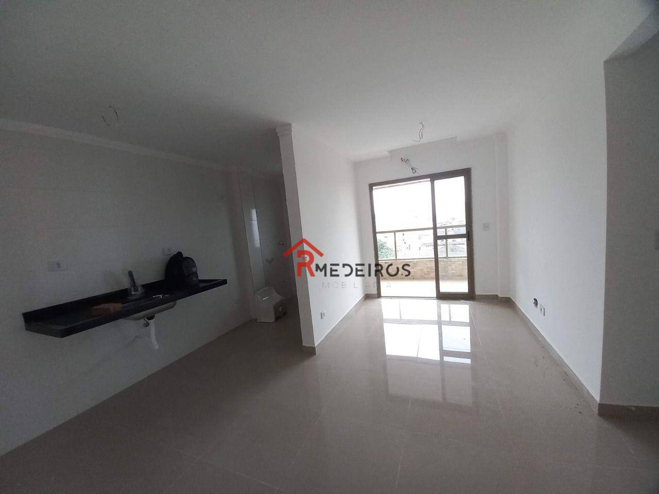 Apartamento à venda com 2 quartos, 63m² - Foto 1