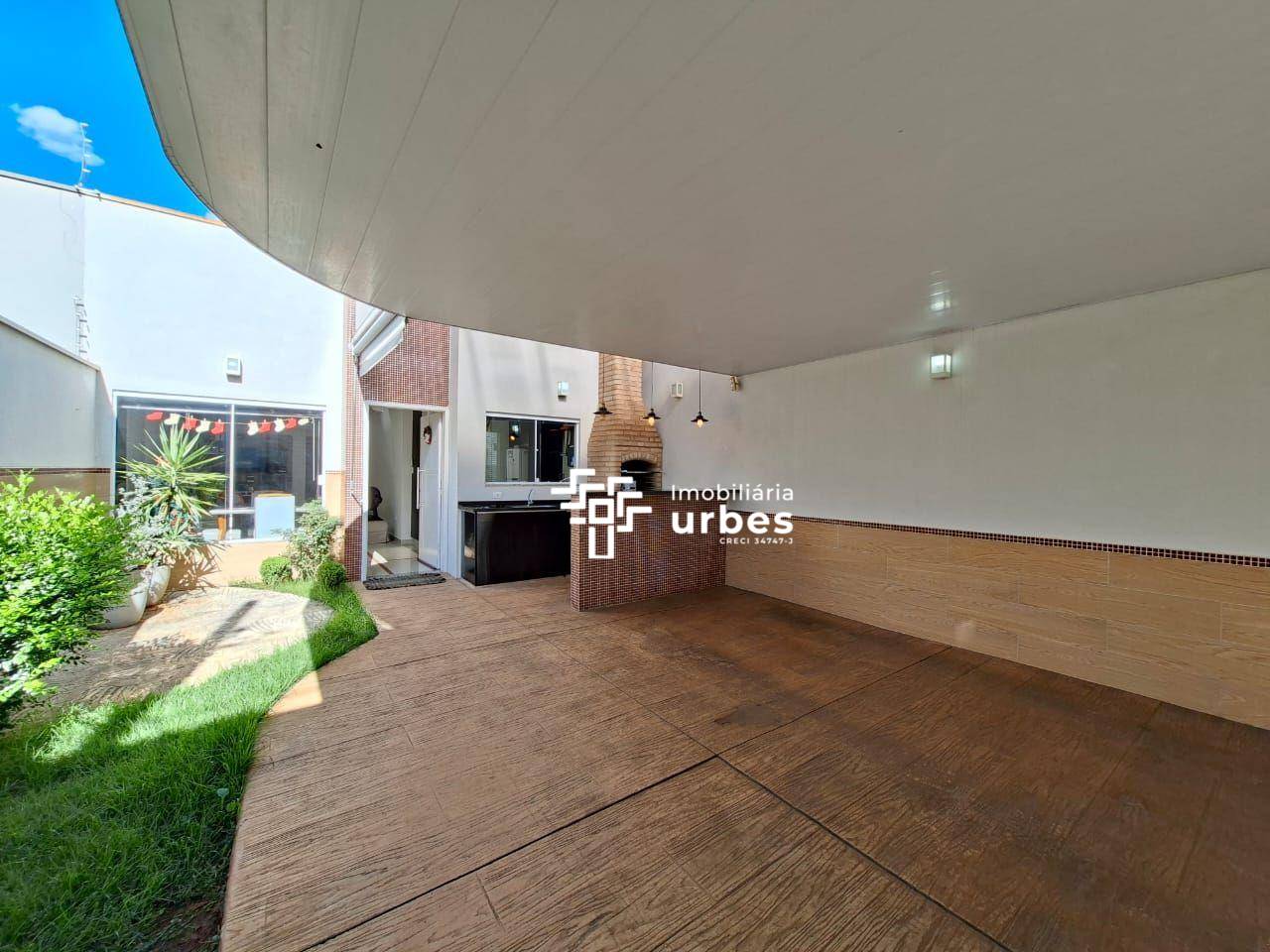 Casa, 3 quartos, 98 m² - Foto 1