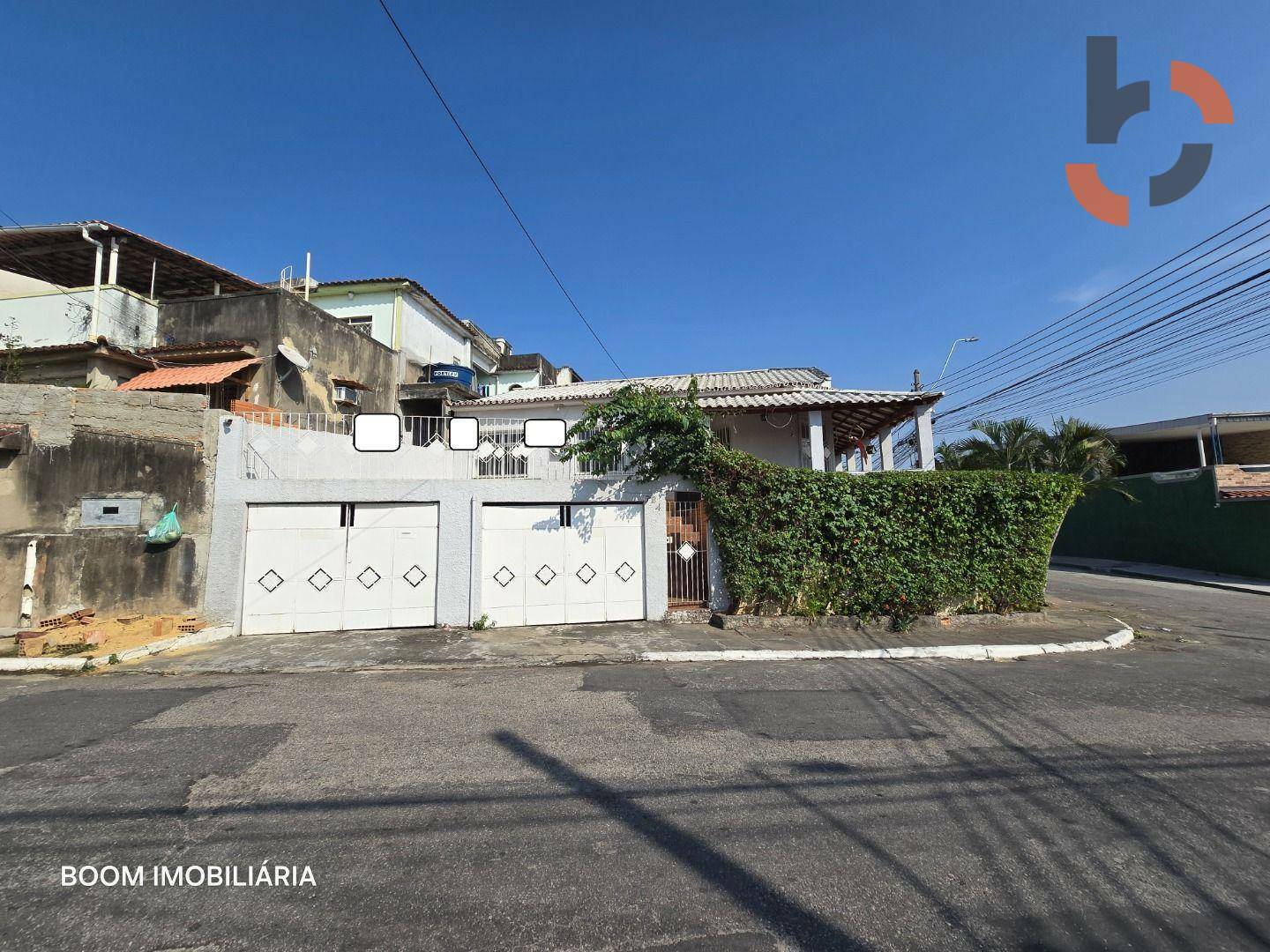 Casa à venda e aluguel com 3 quartos, 128m² - Foto 1