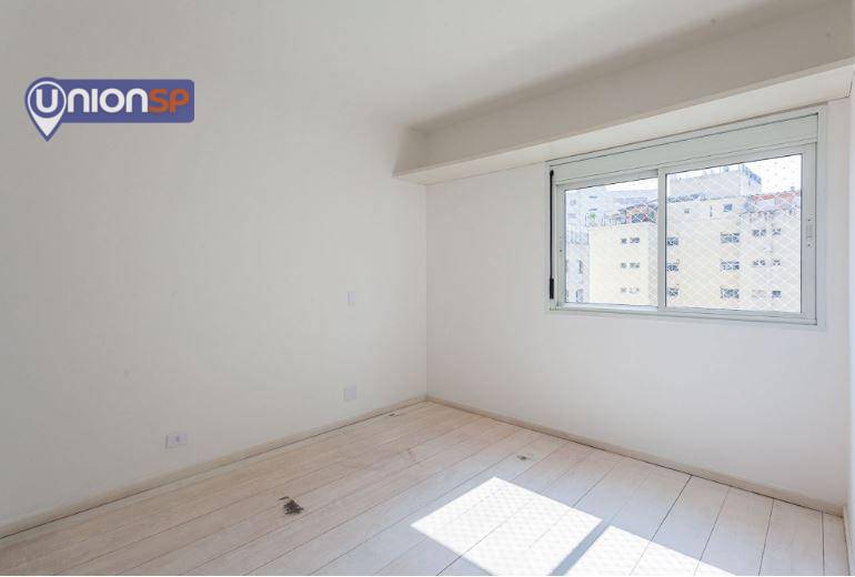 Apartamento à venda com 3 quartos, 276m² - Foto 18