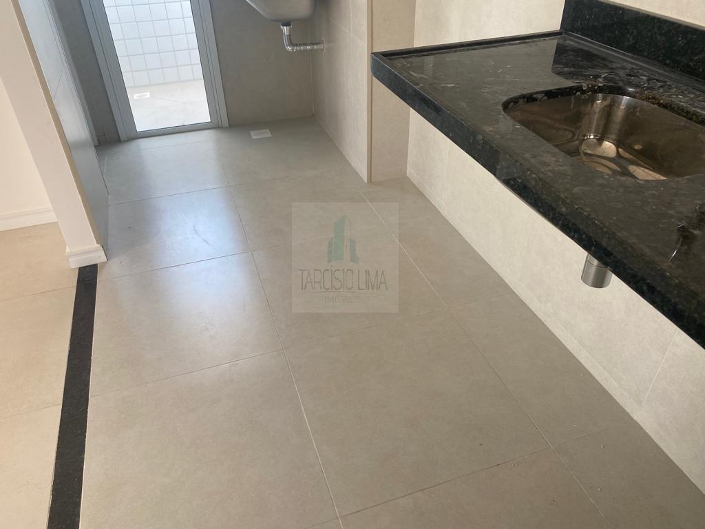 Apartamento à venda com 2 quartos, 67m² - Foto 14