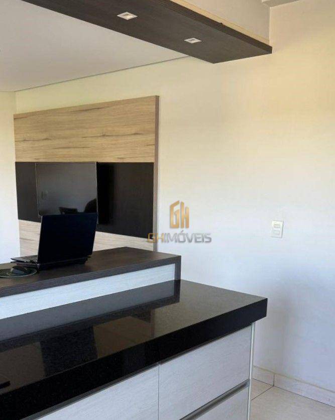 Apartamento à venda com 2 quartos, 72m² - Foto 3