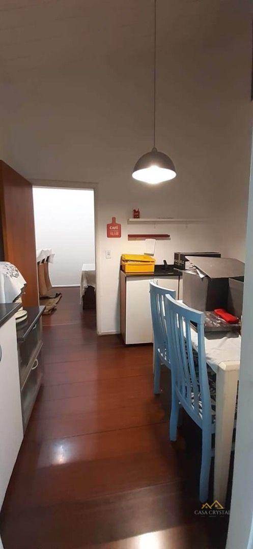 Casa de Condomínio à venda com 4 quartos, 243m² - Foto 21