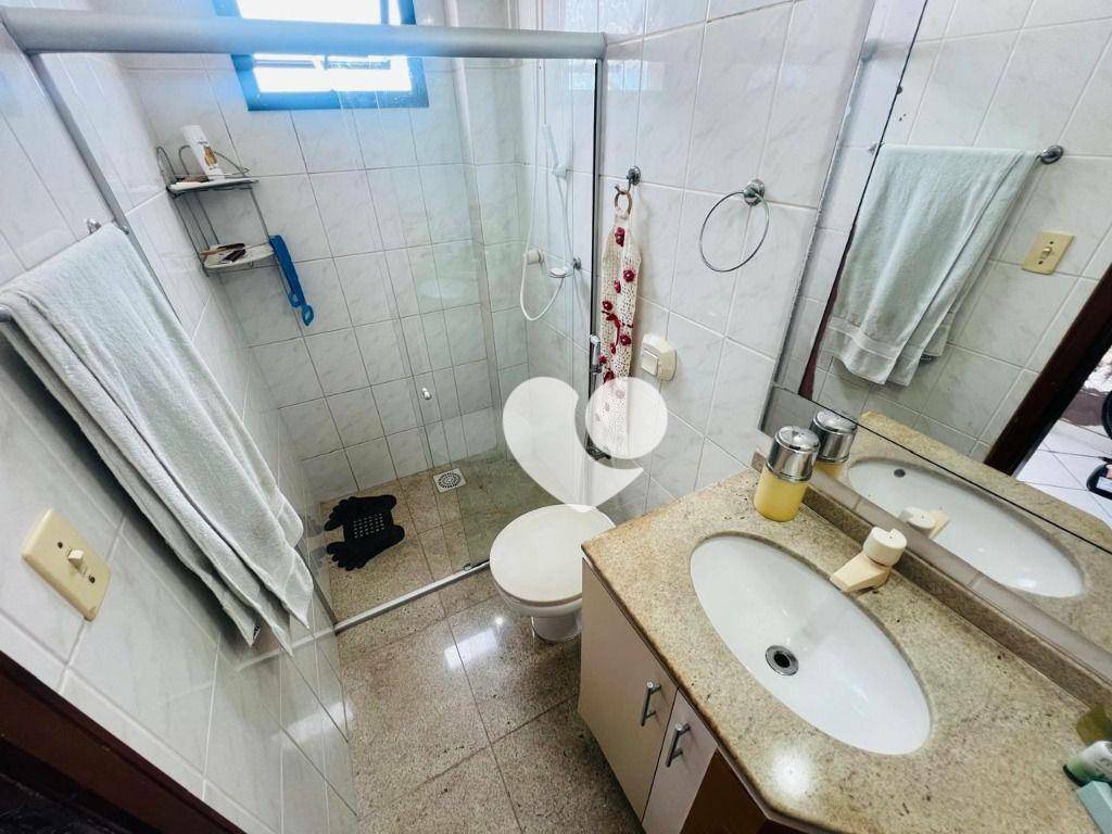 Apartamento à venda com 3 quartos, 137m² - Foto 22