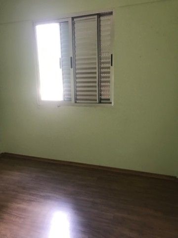 Apartamento à venda com 2 quartos, 48m² - Foto 2