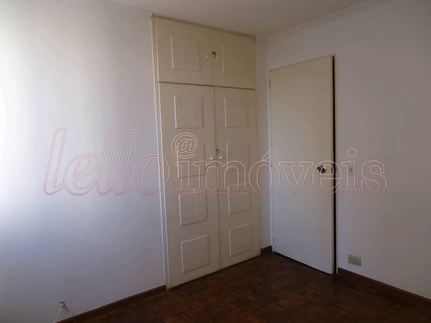 Apartamento para alugar com 2 quartos, 103m² - Foto 9