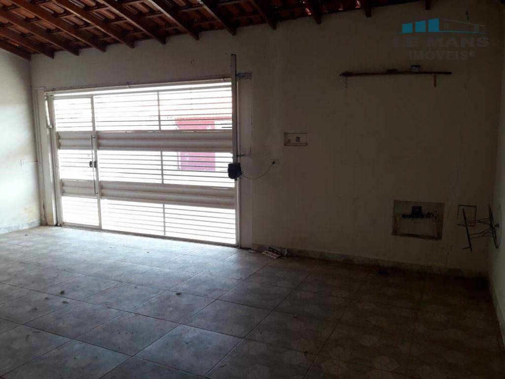 Casa à venda com 2 quartos, 51m² - Foto 9