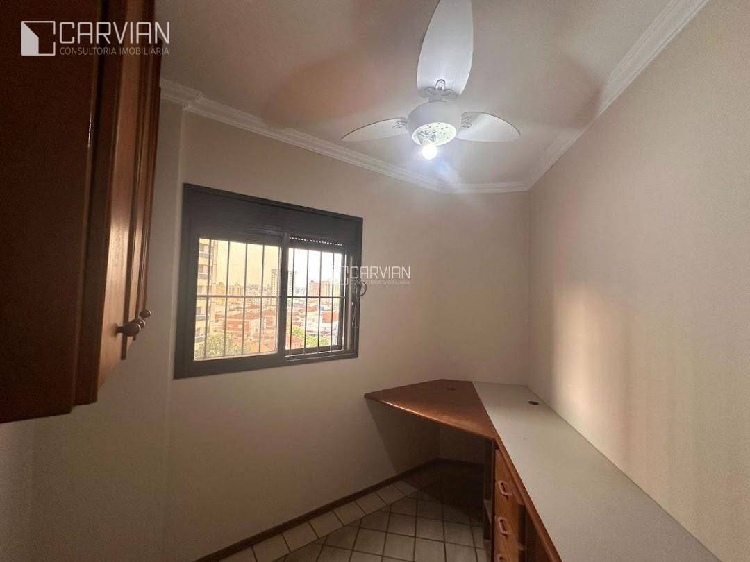 Apartamento à venda com 3 quartos, 159m² - Foto 20