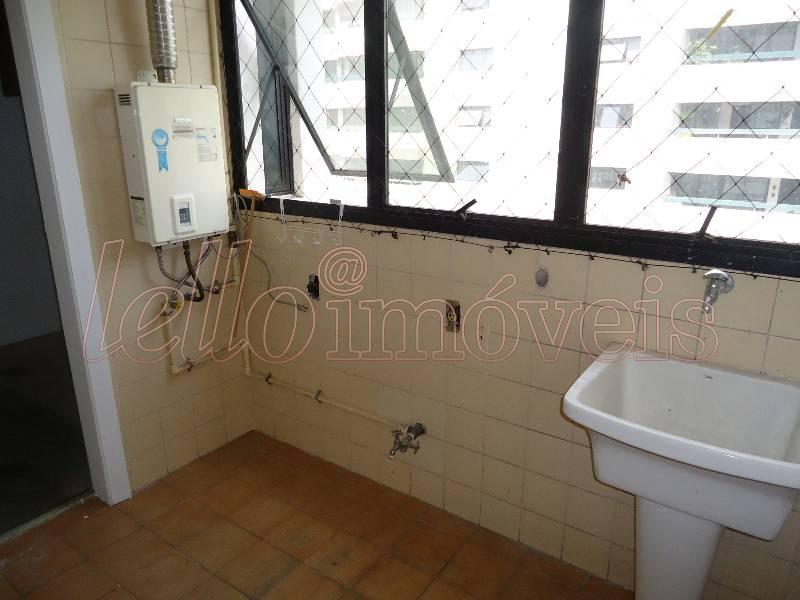 Apartamento para alugar com 4 quartos, 150m² - Foto 9