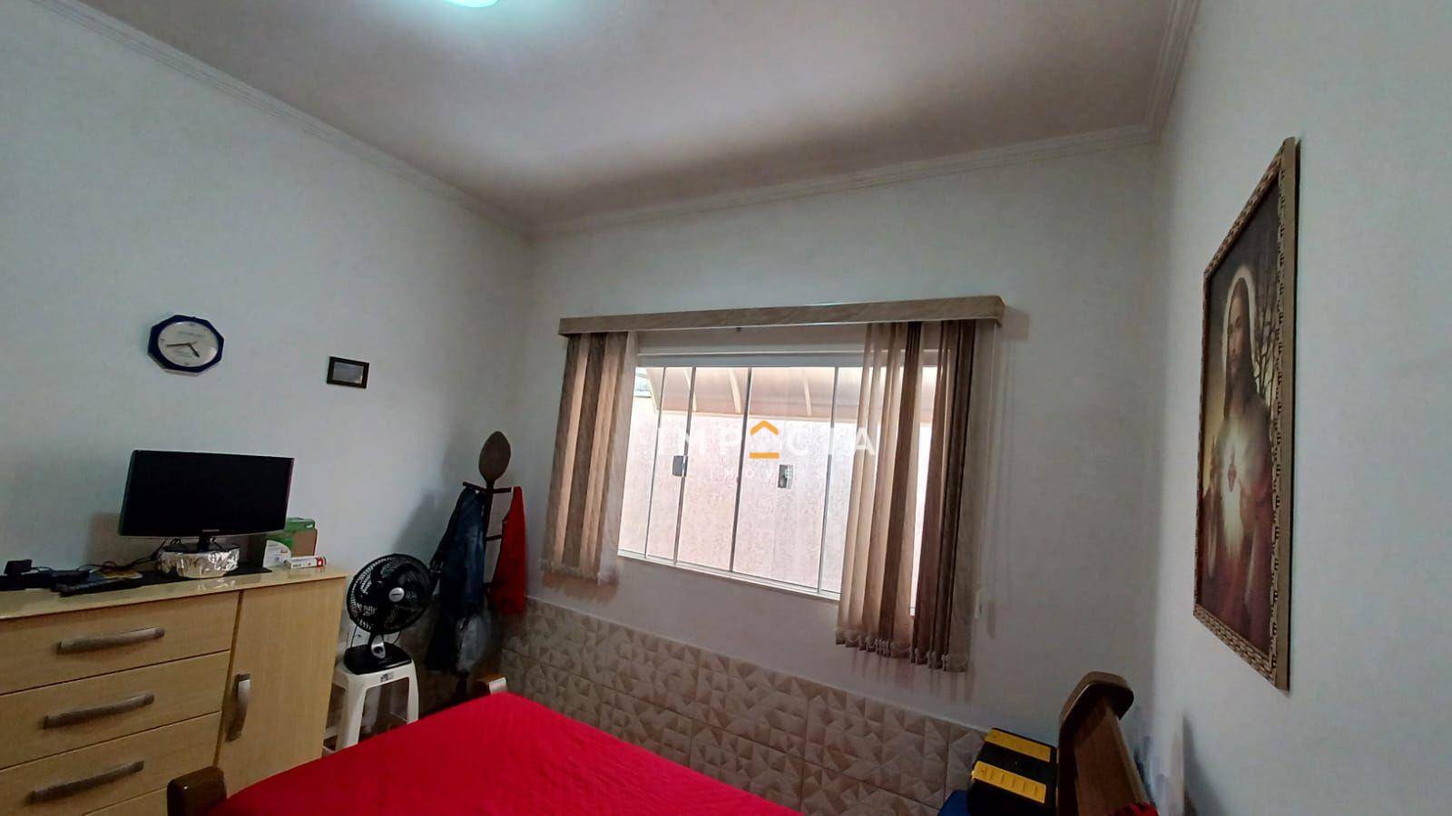 Casa à venda com 3 quartos, 190m² - Foto 10