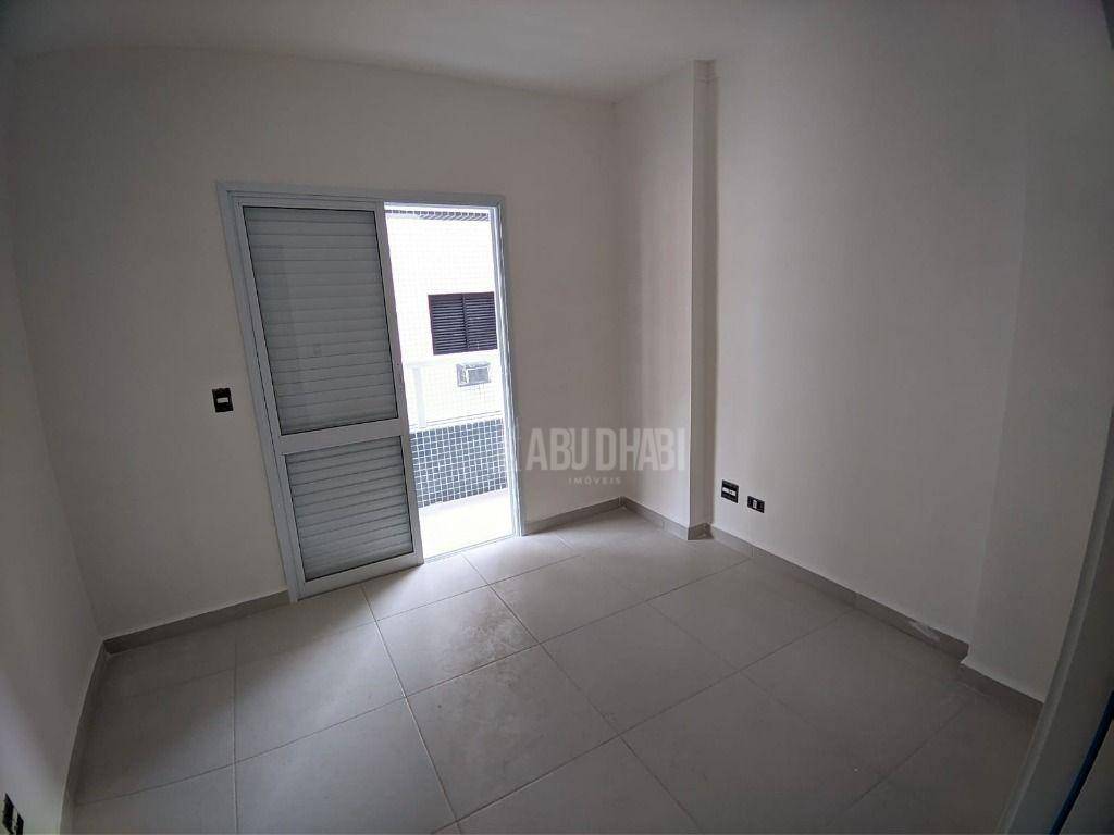 Apartamento à venda com 3 quartos, 105m² - Foto 2