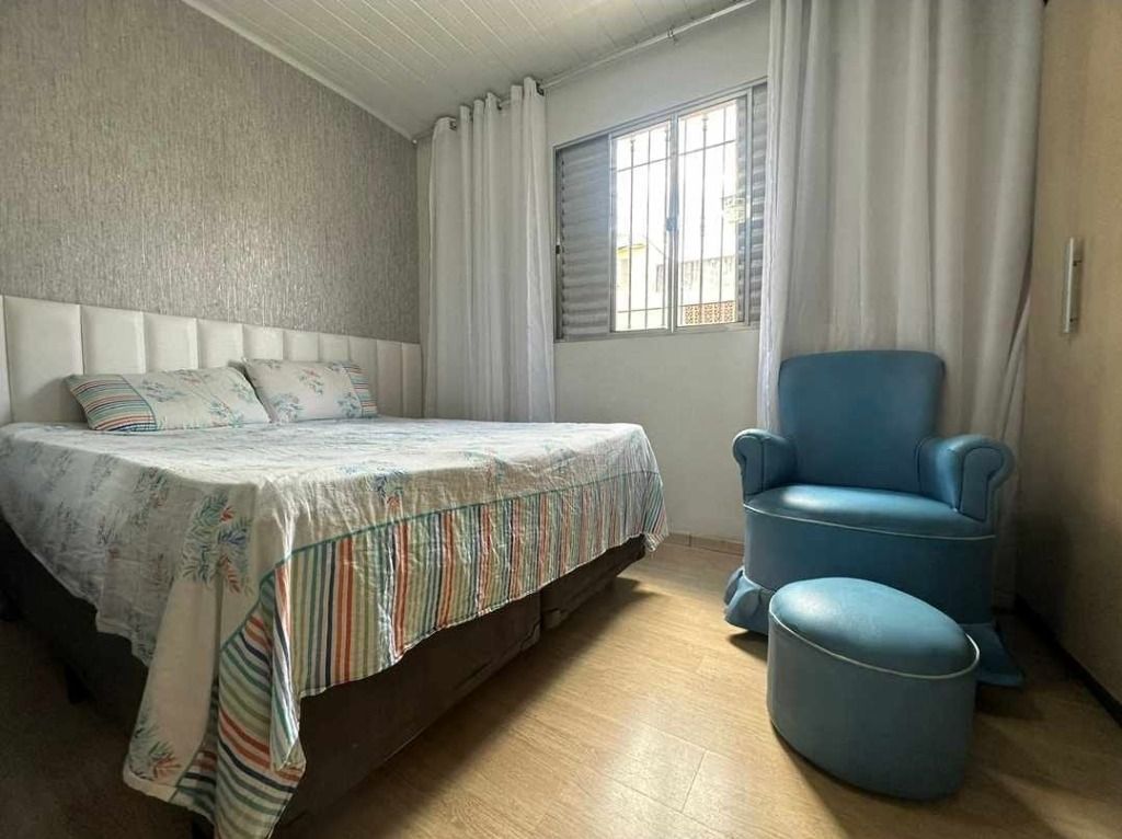 Casa à venda com 3 quartos, 90m² - Foto 16