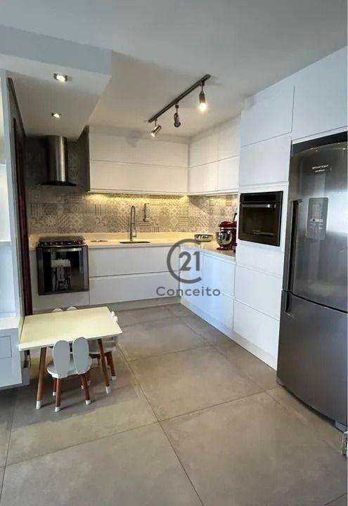 Apartamento à venda com 2 quartos, 85m² - Foto 2