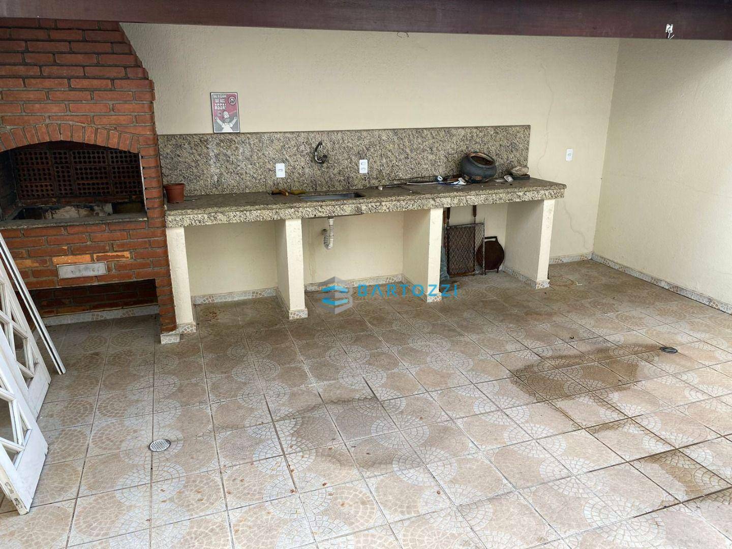 Sobrado à venda com 2 quartos, 190m² - Foto 10