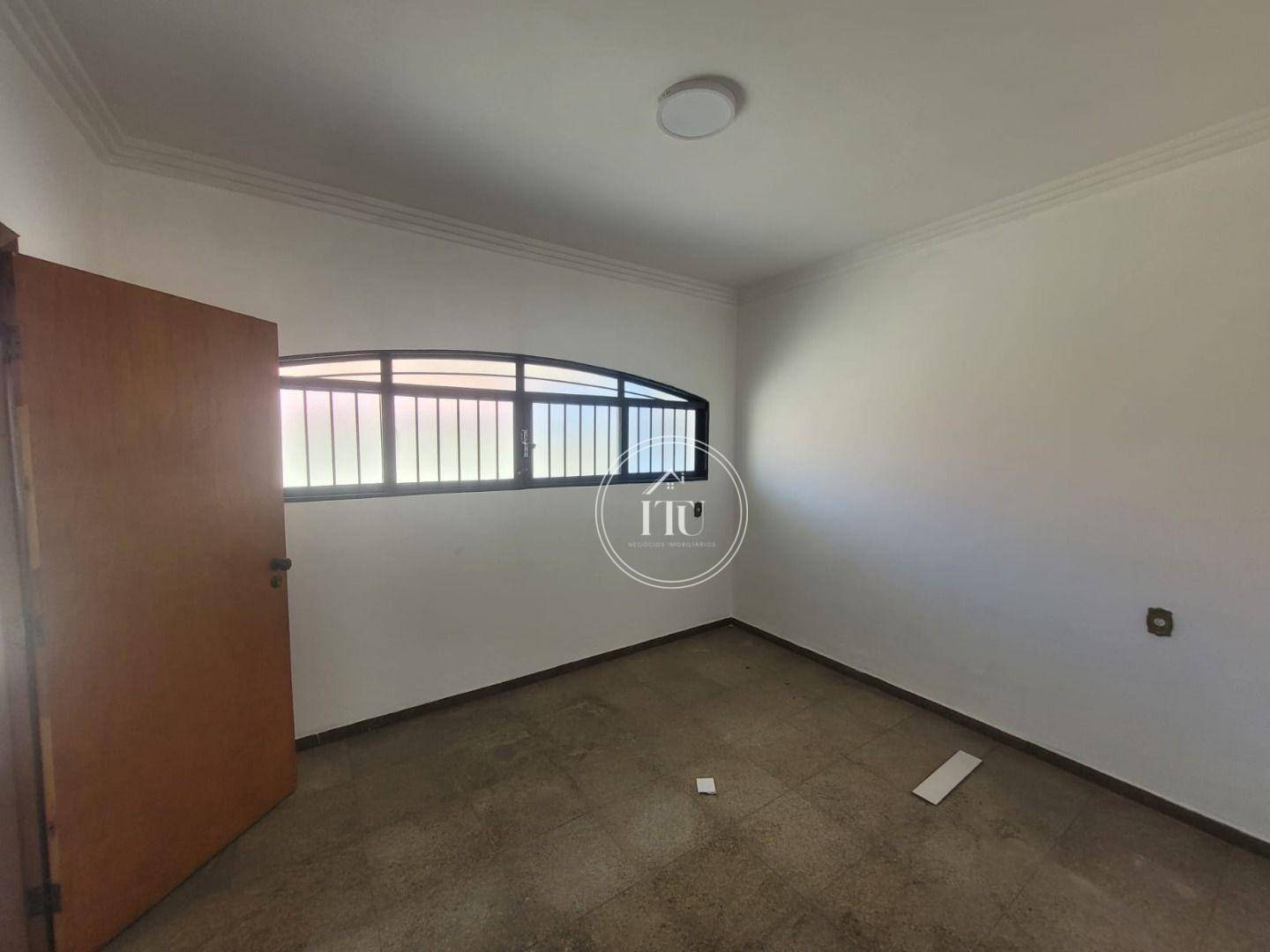 Casa, 3 quartos, 296 m² - Foto 4