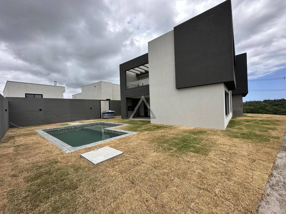 Casa de Condomínio à venda com 4 quartos, 245m² - Foto 5