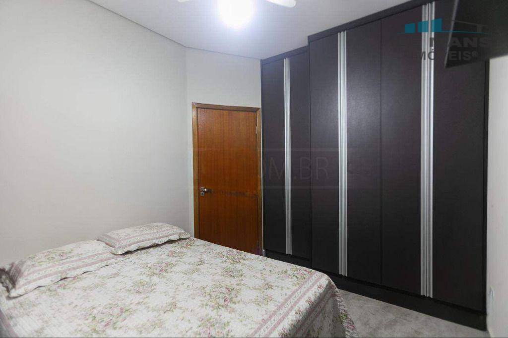 Casa à venda com 3 quartos, 150m² - Foto 12