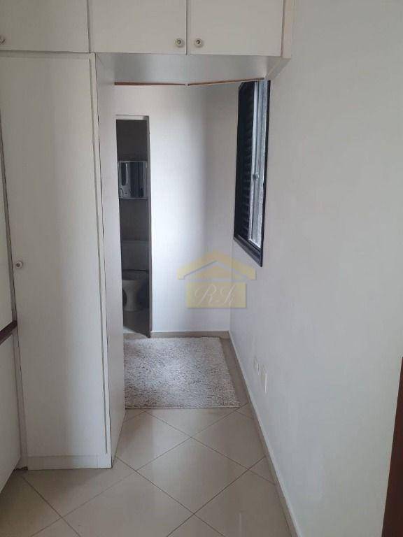 Apartamento à venda com 2 quartos, 65m² - Foto 5