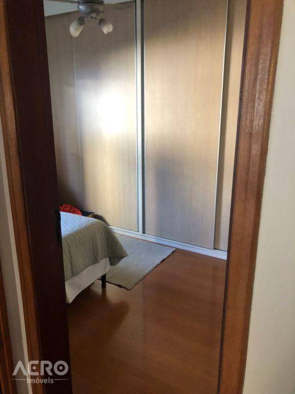 Apartamento à venda com 3 quartos, 155m² - Foto 29