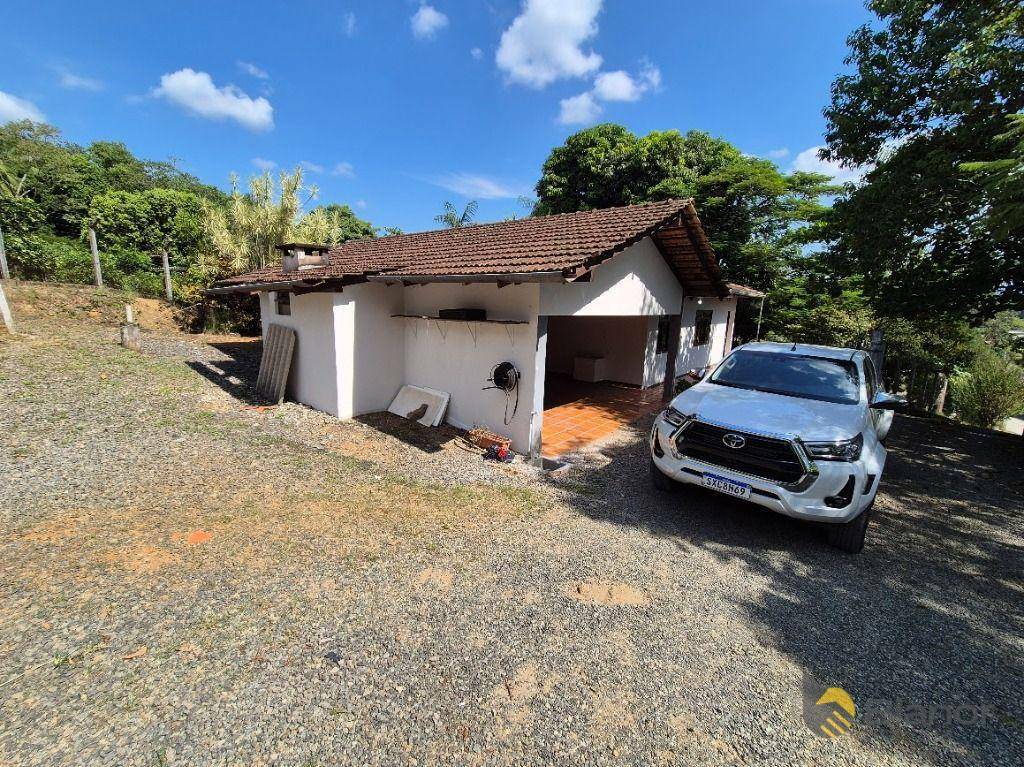 Casa para alugar com 3 quartos, 209m² - Foto 33